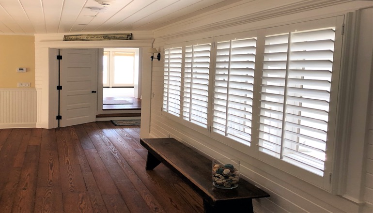 Faux wood plantation shutters in Jacksonville